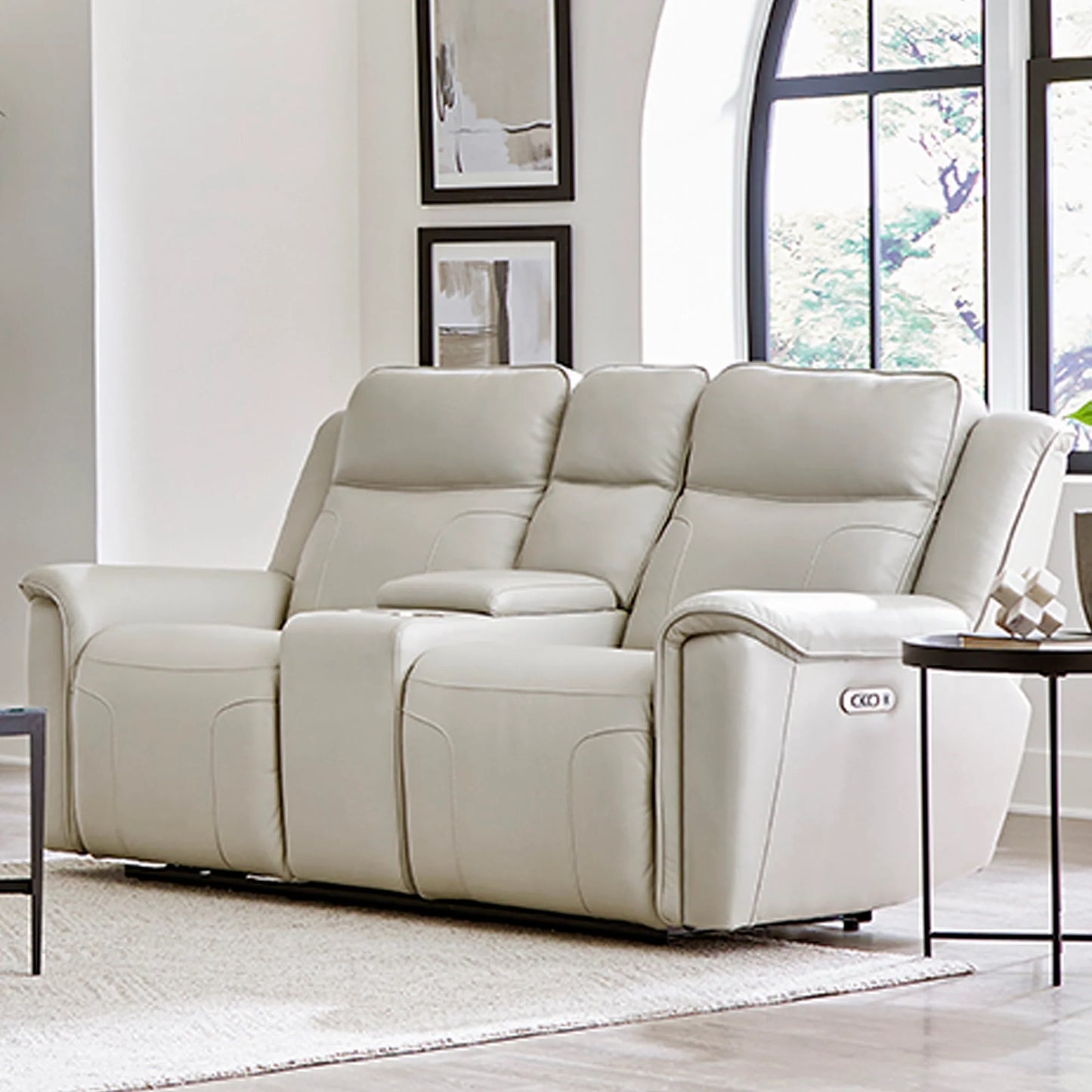 Atlantis Whisper Ivory Power Zero Gravity Sofa
