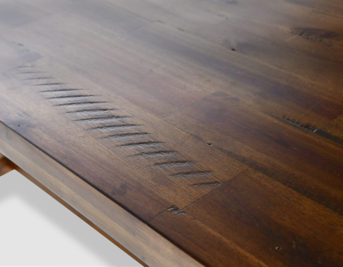 Saranac Counter Table & Chairs