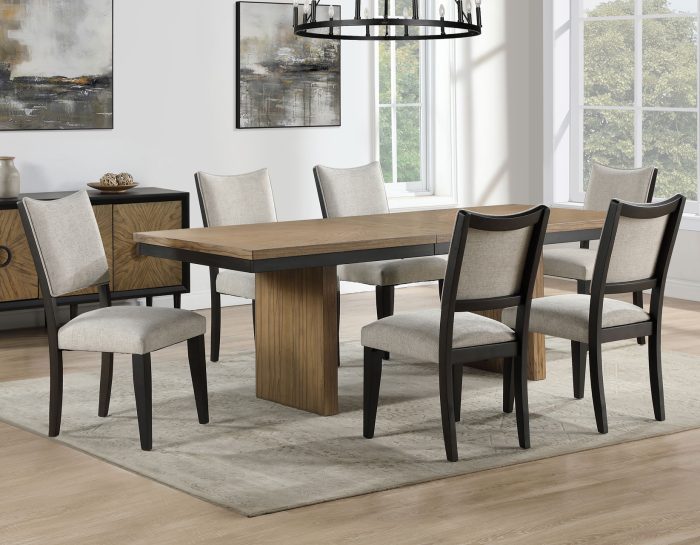 Roatan 80-96-inch Table Dining & Chairs (80-96 inch Table Top)