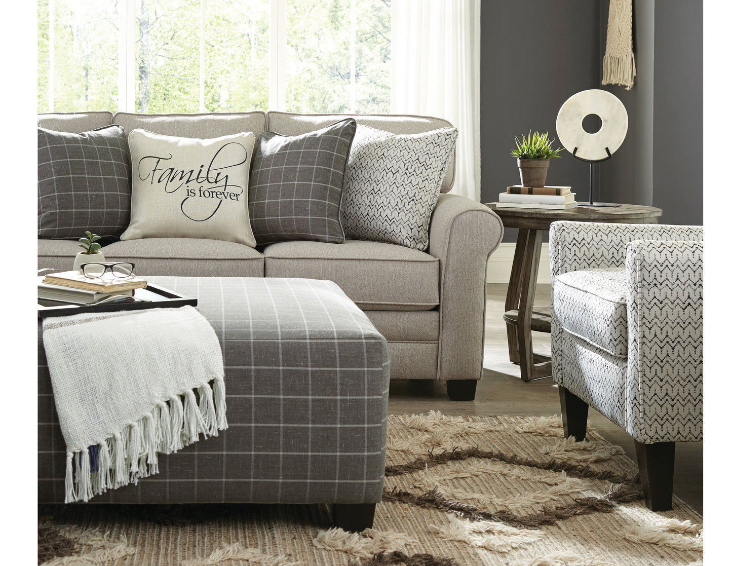 Lewiston Sofa Set